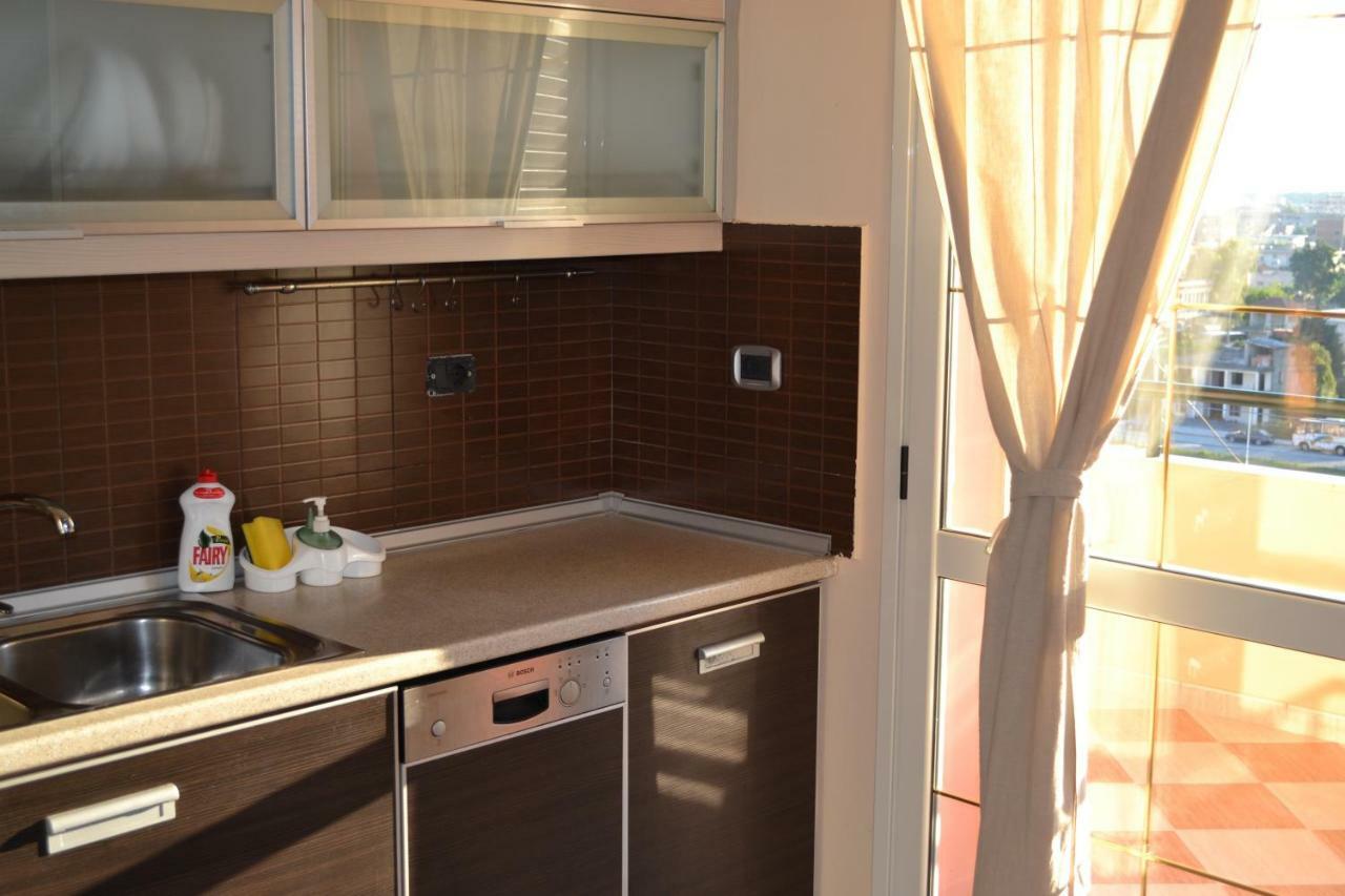 Penthouse Terrace 4 Bedrooms Apartment Vlorë Exterior foto