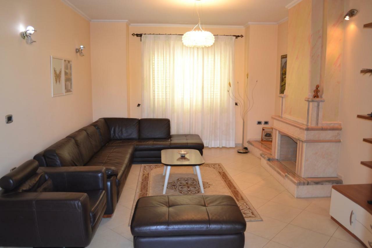Penthouse Terrace 4 Bedrooms Apartment Vlorë Exterior foto